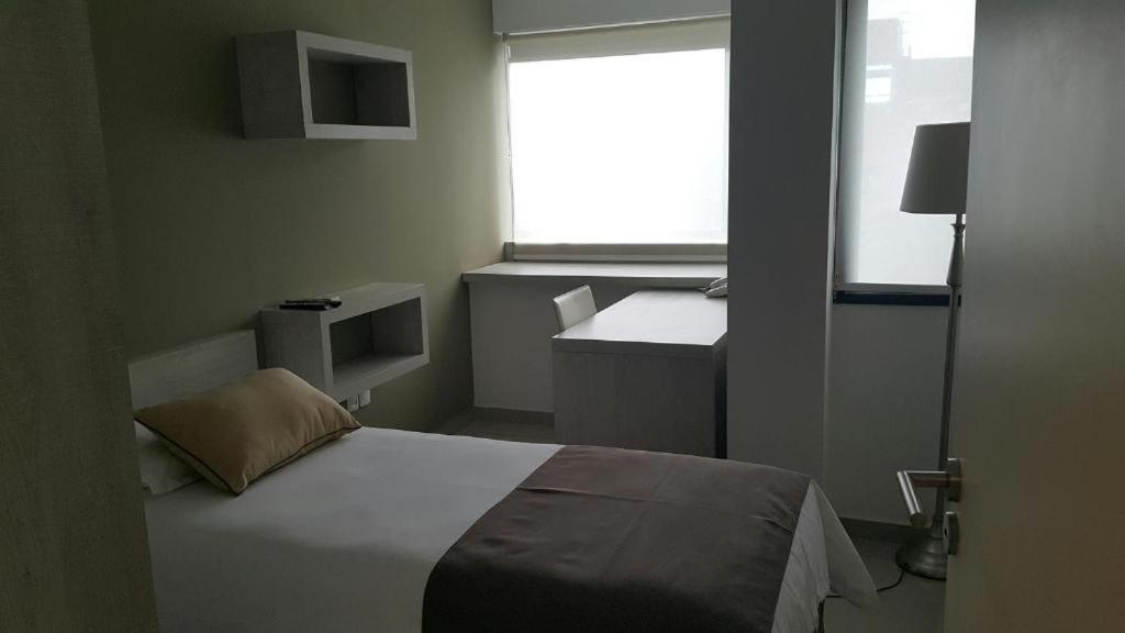 Mercosur Universitas Montevideo Room photo